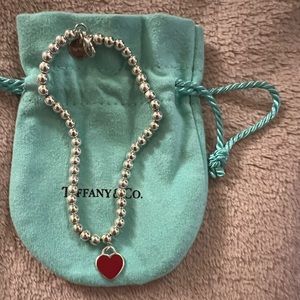 Tiffany & Co. Red Heart beaded bracelet.